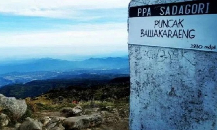 Gelar Upacara 17 Agustus di Gunung Bawakaraeng, Dua Pendaki Ditemukan Tewas Karena Hipotermia